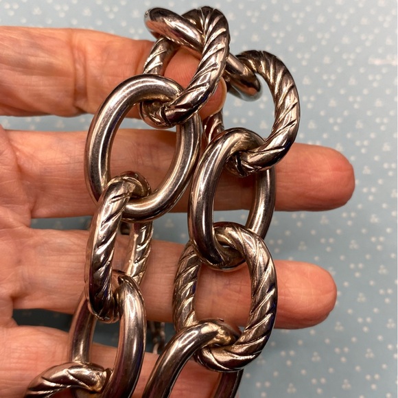 Chunky Silver Tone Chain Textured Link Necklace - Picture 6 of 6